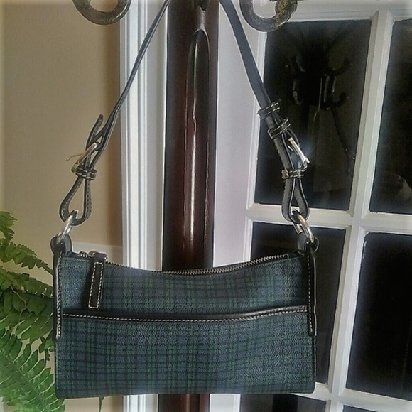 Lauren Ralph Lauren Handbags - Pristine Ralph Lauren Small Purse